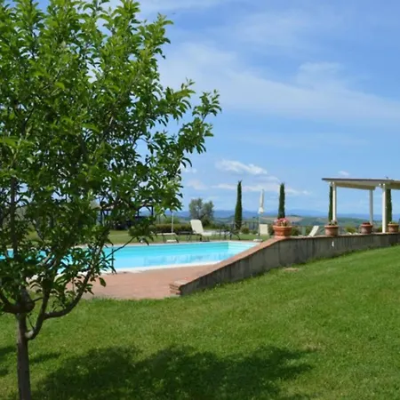 Charming With Pool And Countryside Views